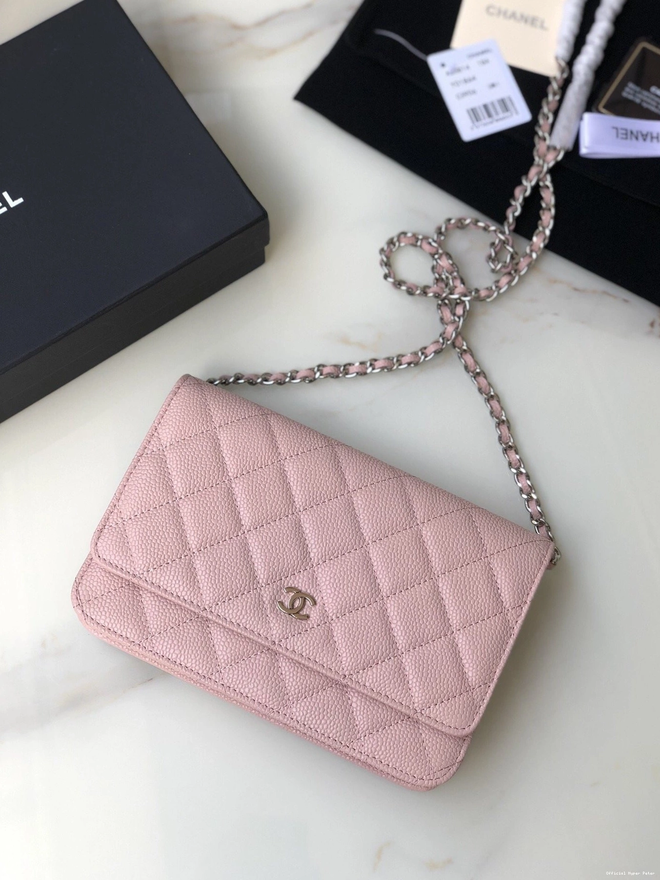 Hyper Peter SILVER WALLET CAVIAR WITH HARDWARE CHAIN CHANEL 0801